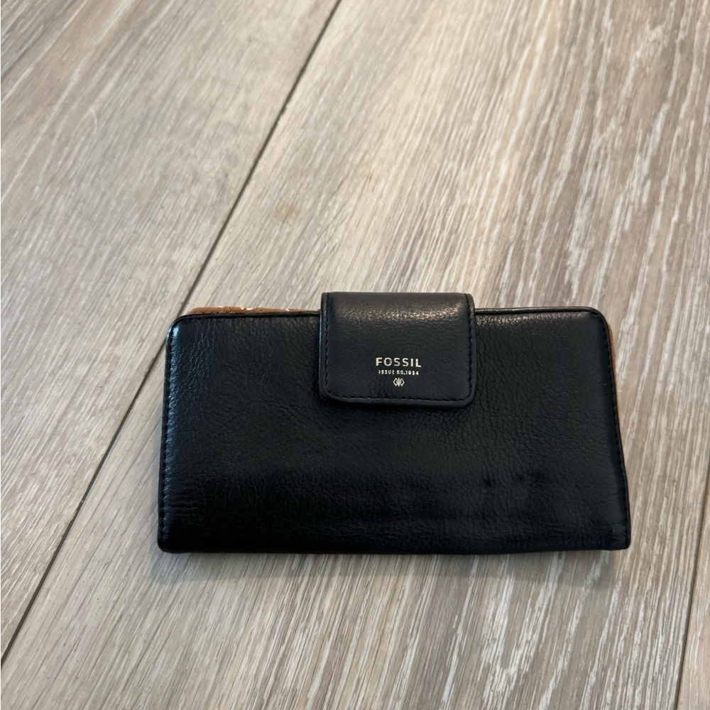 Black Fossil Leather Wallet